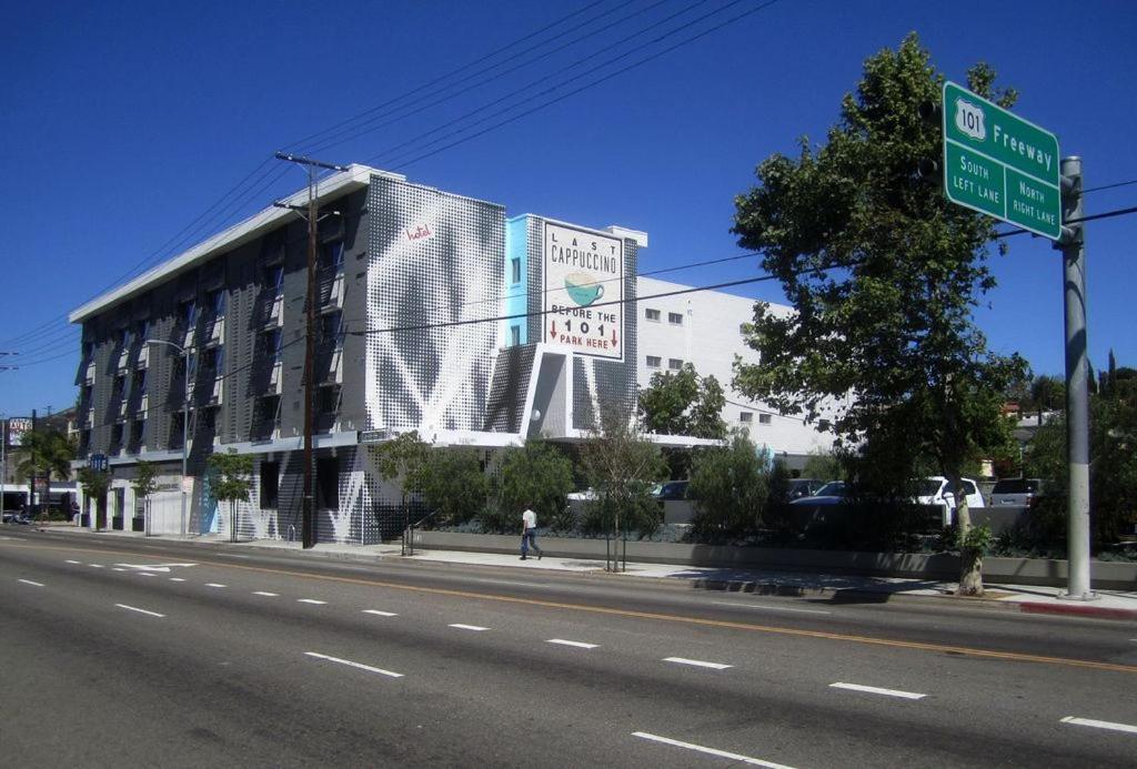 The Hollywood Franklin Near Universal Los Ángeles